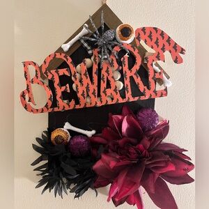 BEWEAR! House/Door Halloween Sign
